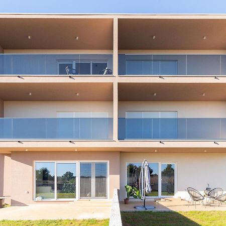 Modern And Spacious Apartment Helena Near The Beach Privlaka  Buitenkant foto