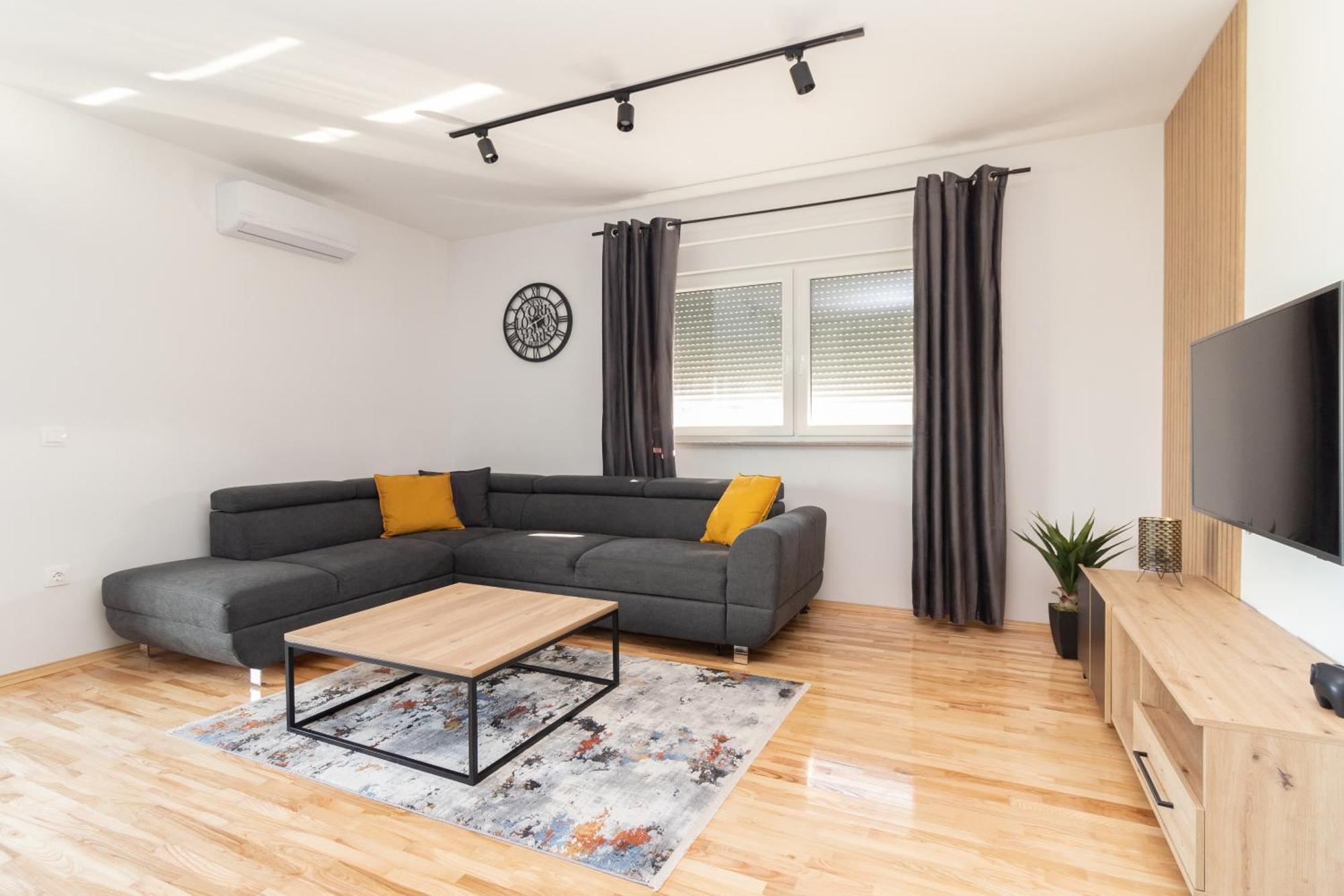 Modern And Spacious Apartment Helena Near The Beach Privlaka  Buitenkant foto