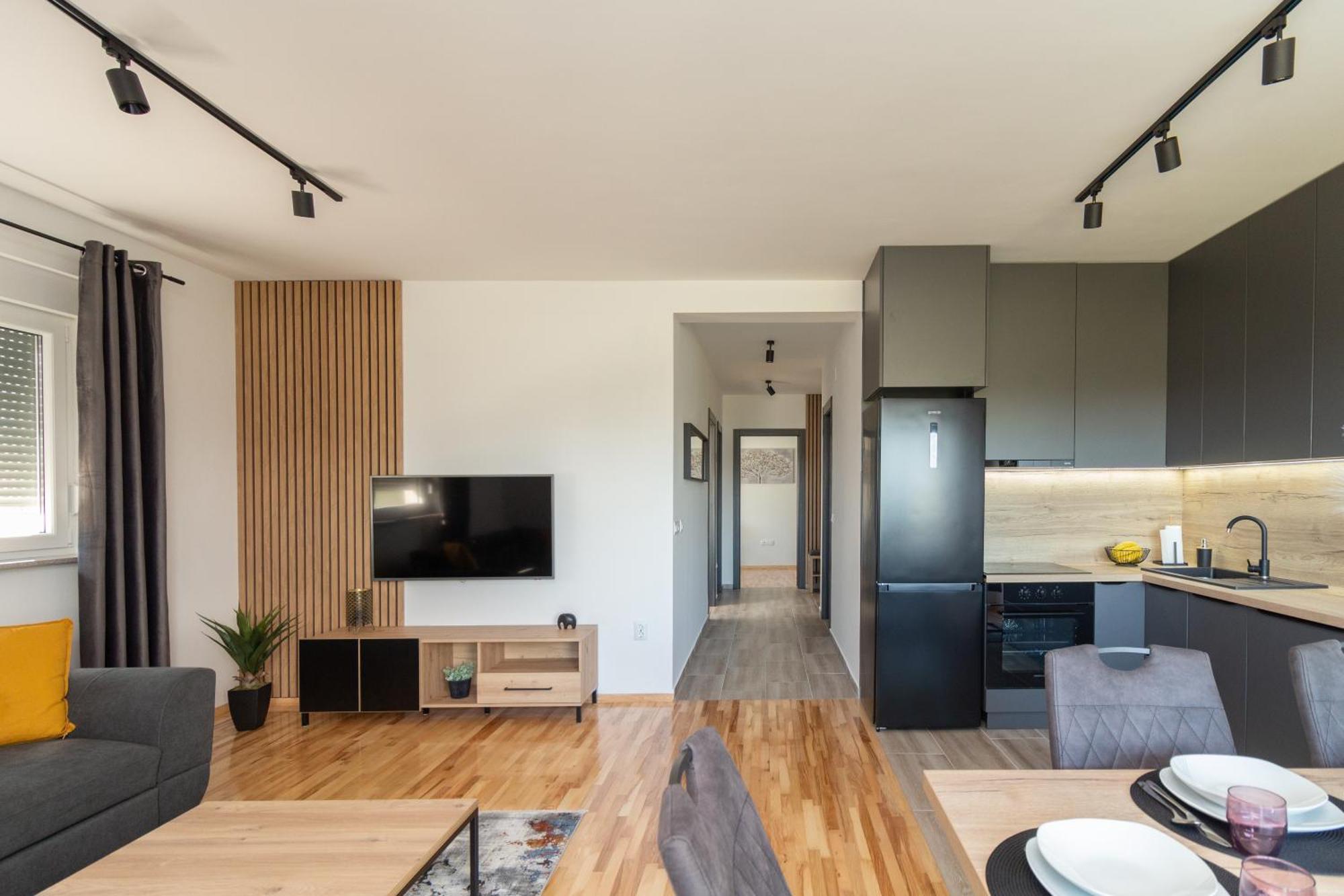 Modern And Spacious Apartment Helena Near The Beach Privlaka  Buitenkant foto