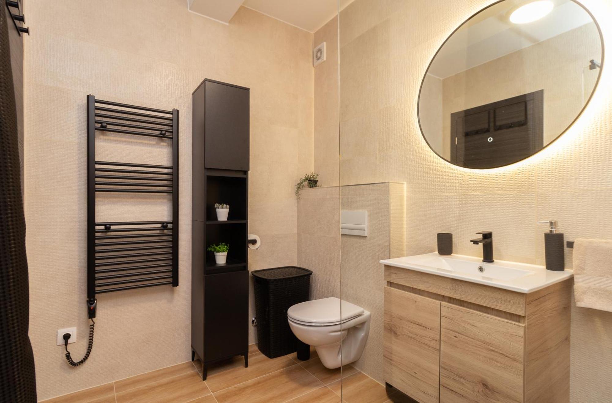 Modern And Spacious Apartment Helena Near The Beach Privlaka  Buitenkant foto